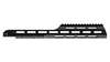 LSS GEN3 Tactical Forend offre un design robusto e versatile, con rail Picatinny/NV integrato e copertura M-LOK per un'adeguata piattaforma mission-ready.